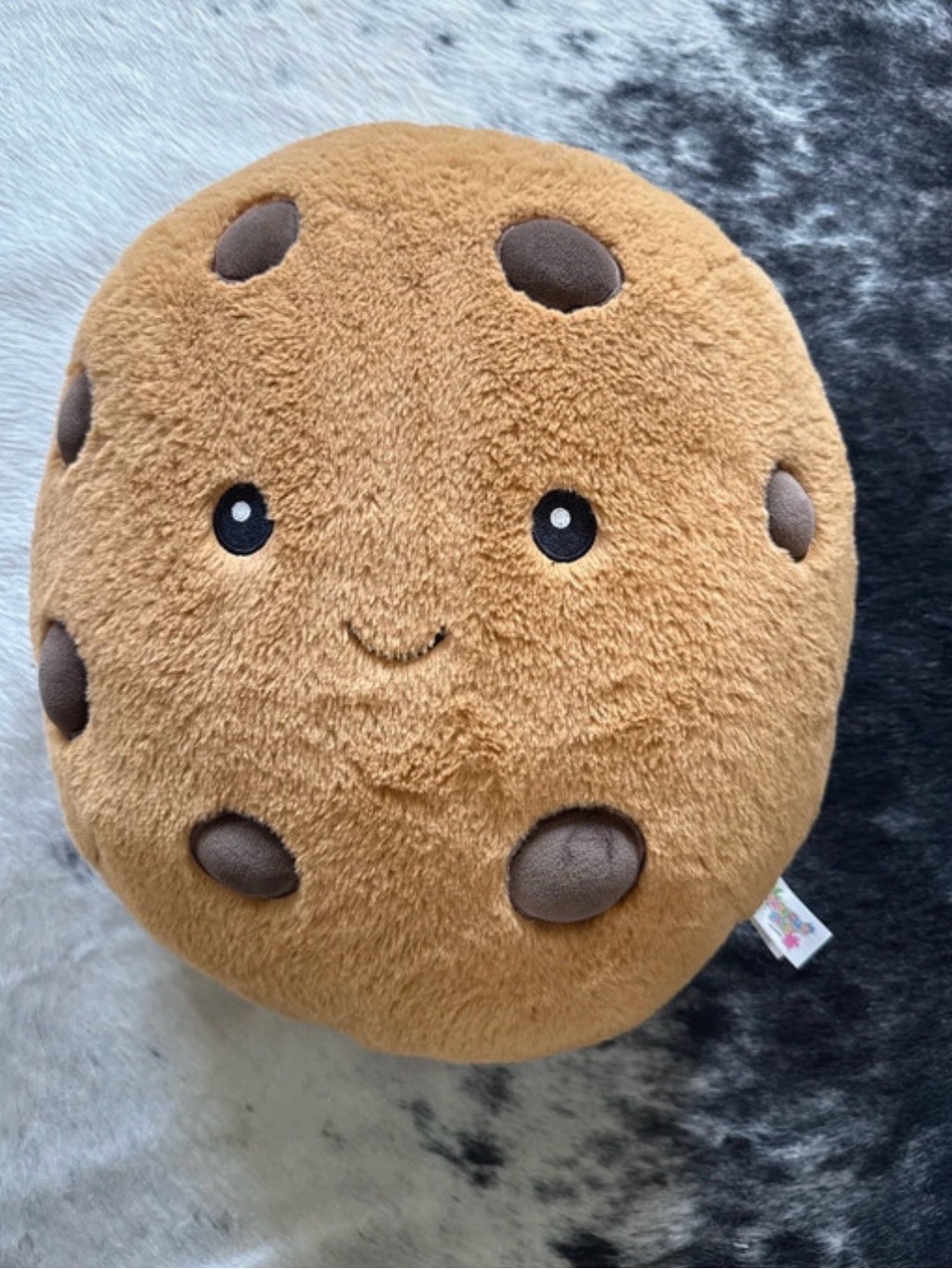 Brown Plush Chocolate Chip Cookie Stuffed Toy - Cute Smiling Cookie
